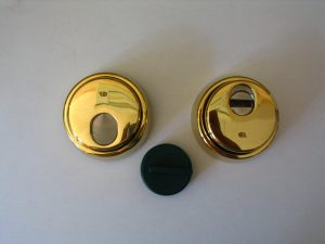 ¿Cómo elegir el mejor escudo magnético para tu puerta?